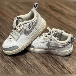 Air Force 1 LV8 2 TD 'White Wolf Grey Size 10C